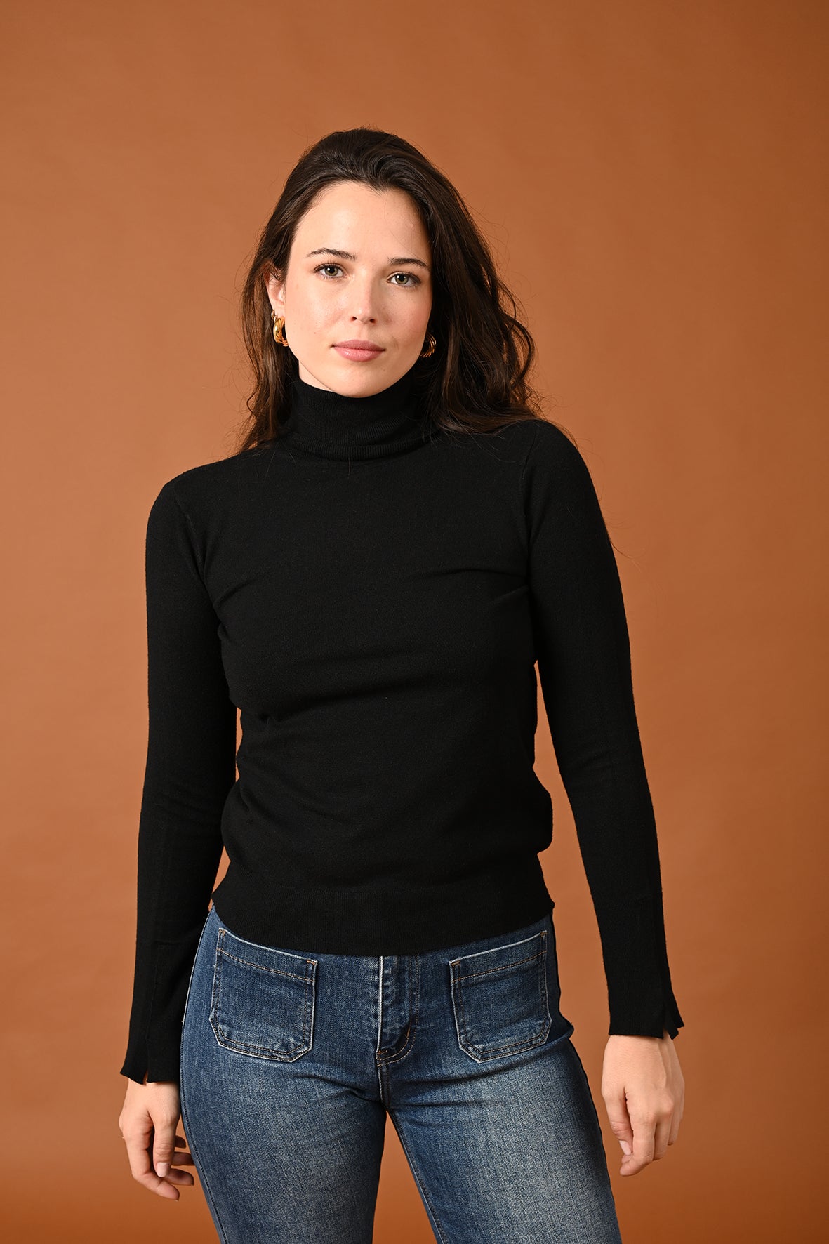 BERGEN BLACK