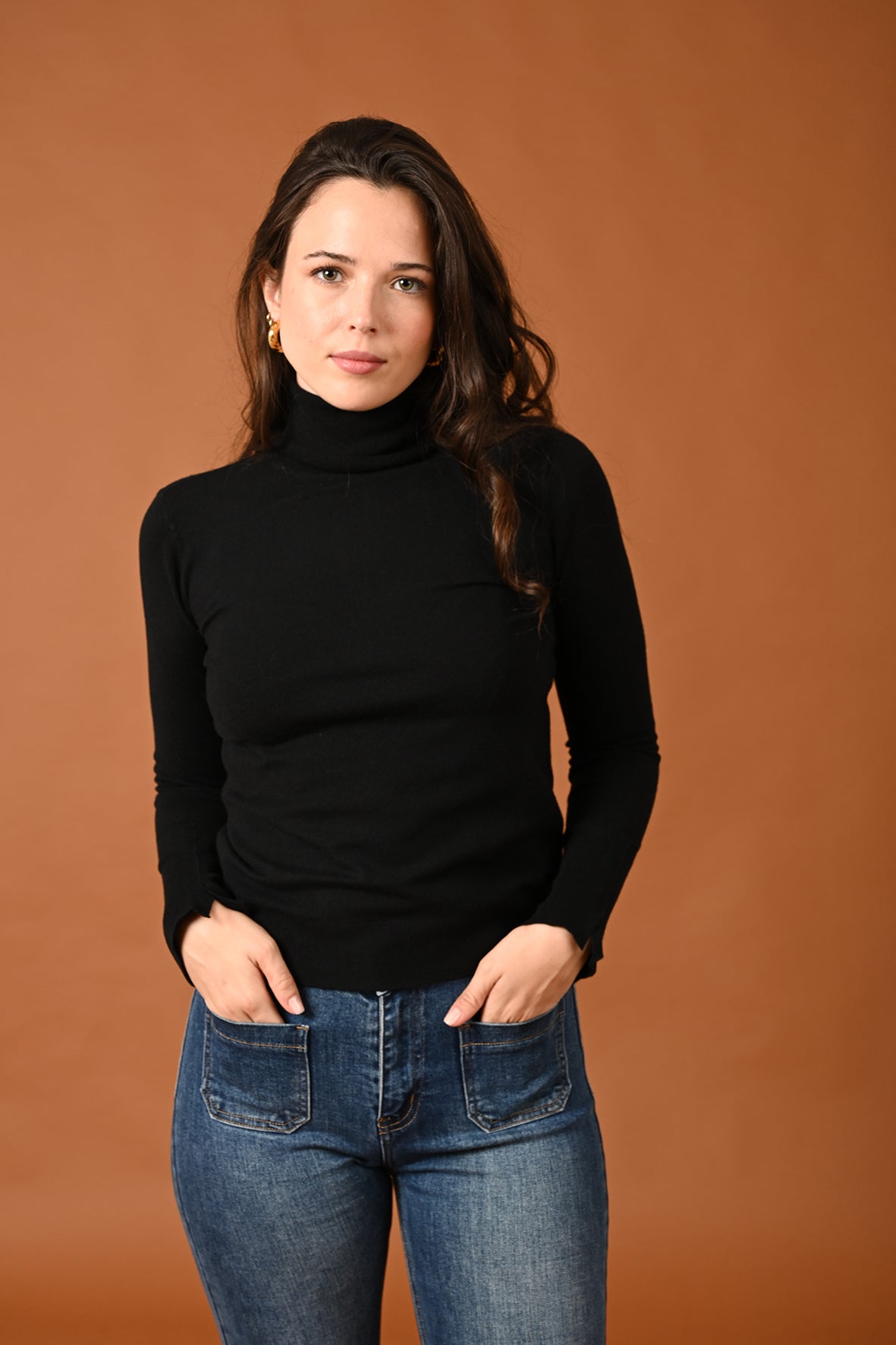 BERGEN BLACK